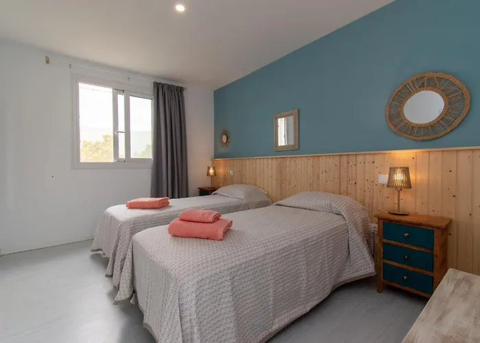 Zarita Wonderful 6 Bedroom סן מיגל דה אבונה