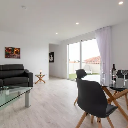 Zarita Wonderful 6 Bedroom * Σαν Μιγκέλ ντε Αμπόνα